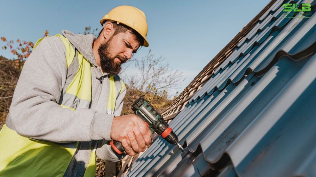 Roofing-Contractor
